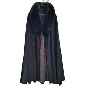 GEMINI Vintage Elegant Black Cape with Fur Collar M/ Large Wool